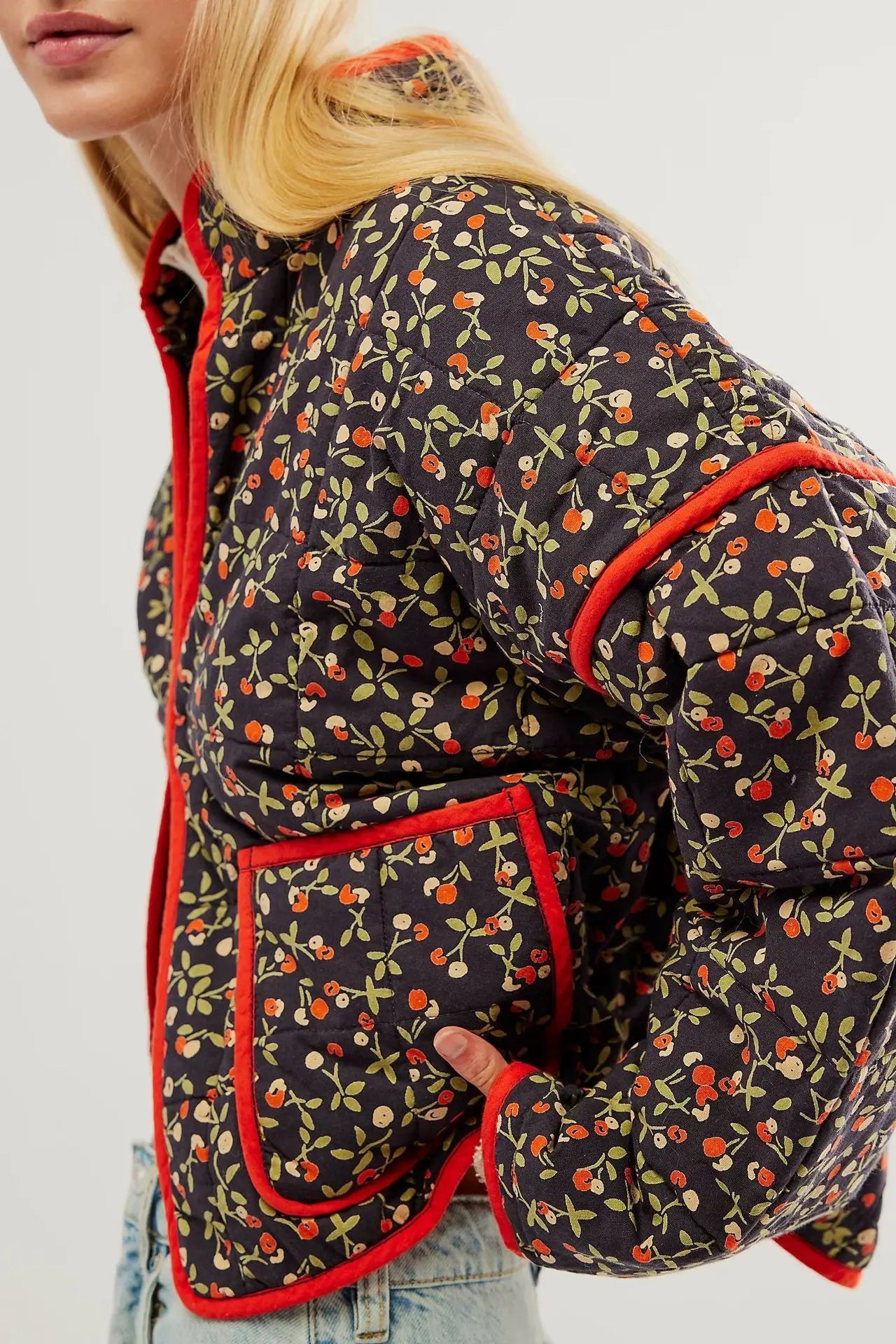 Cute Quilted Floral  Jacket KOAKON